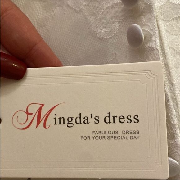 Mingda’s Elegant Lace White Dress, US0 - Picture 10 of 10